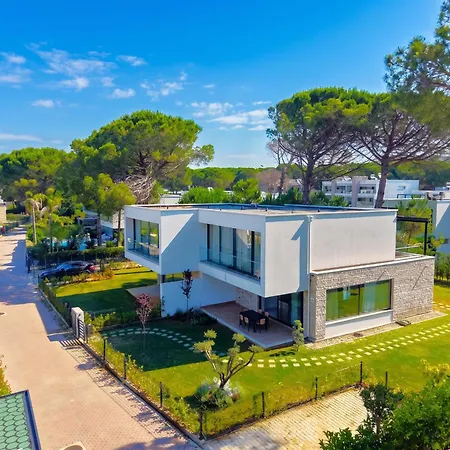 Villa Azure Garden 317 Plazhi San Pietro