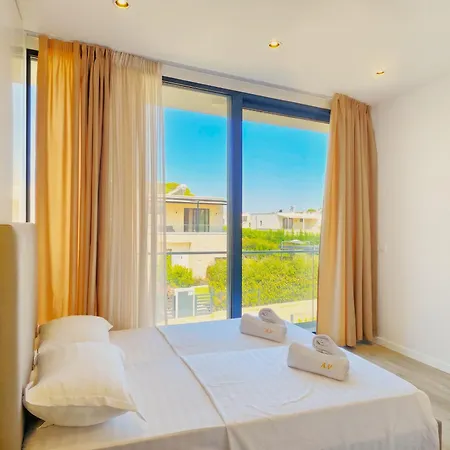 Azure Garden 317 Vila Plazhi San Pietro